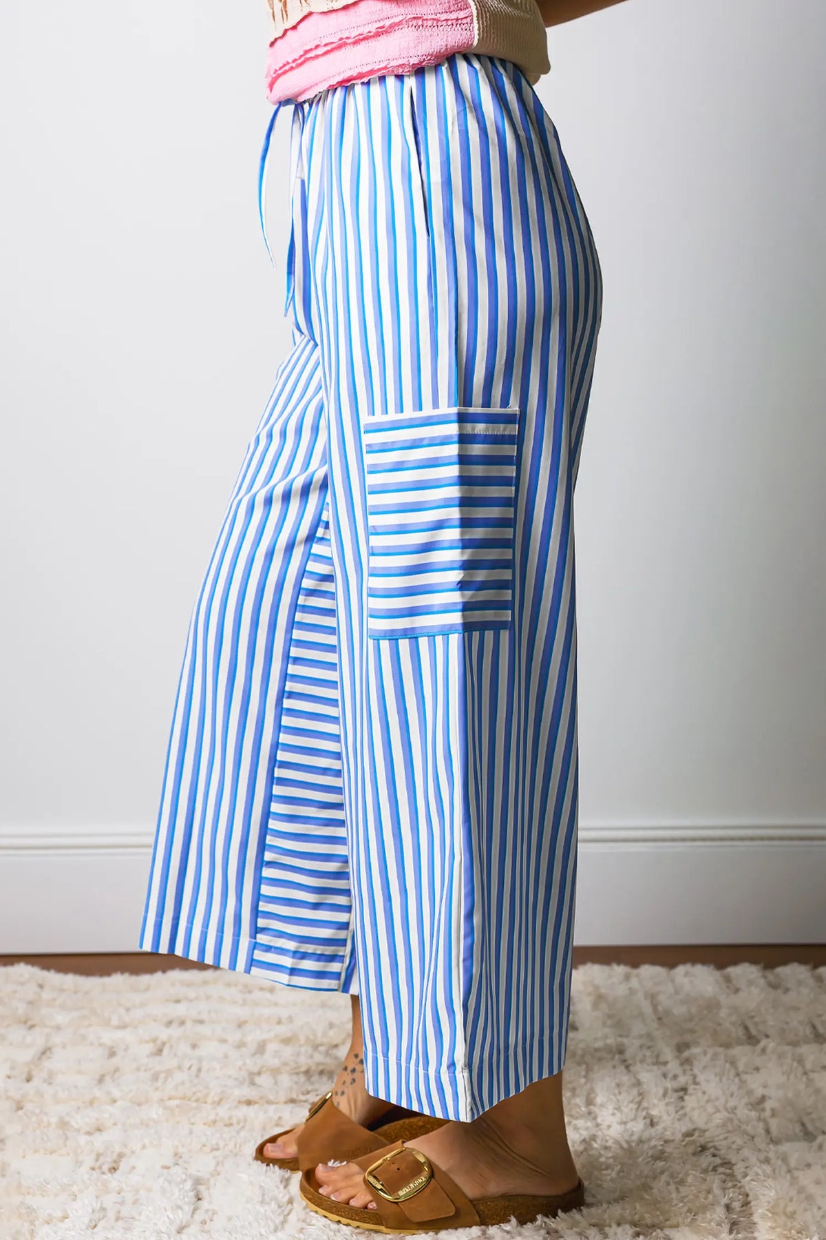 Drawstring Elastic Waist Patch Pocket Wide Leg Ankle-length Pants – Sky Blue Stripe