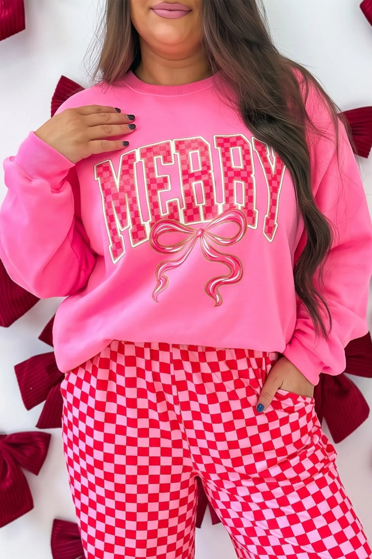 Plus size sweatshirt with checkered Christmas slogan print