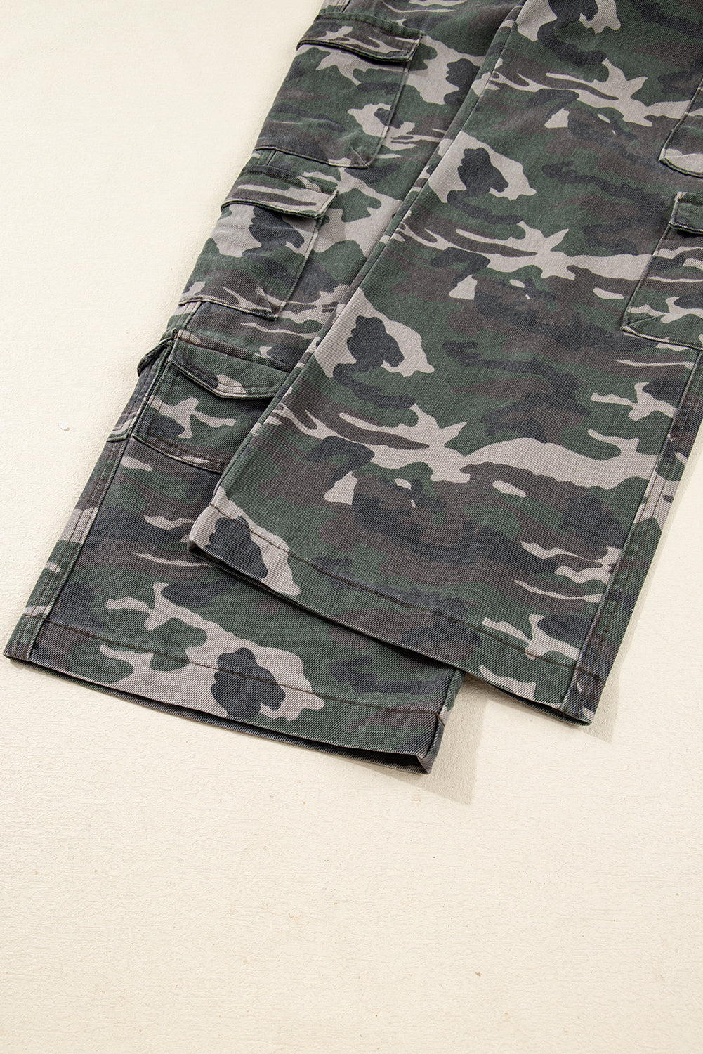 Camo Cargo Wide Leg Jeans - eAura