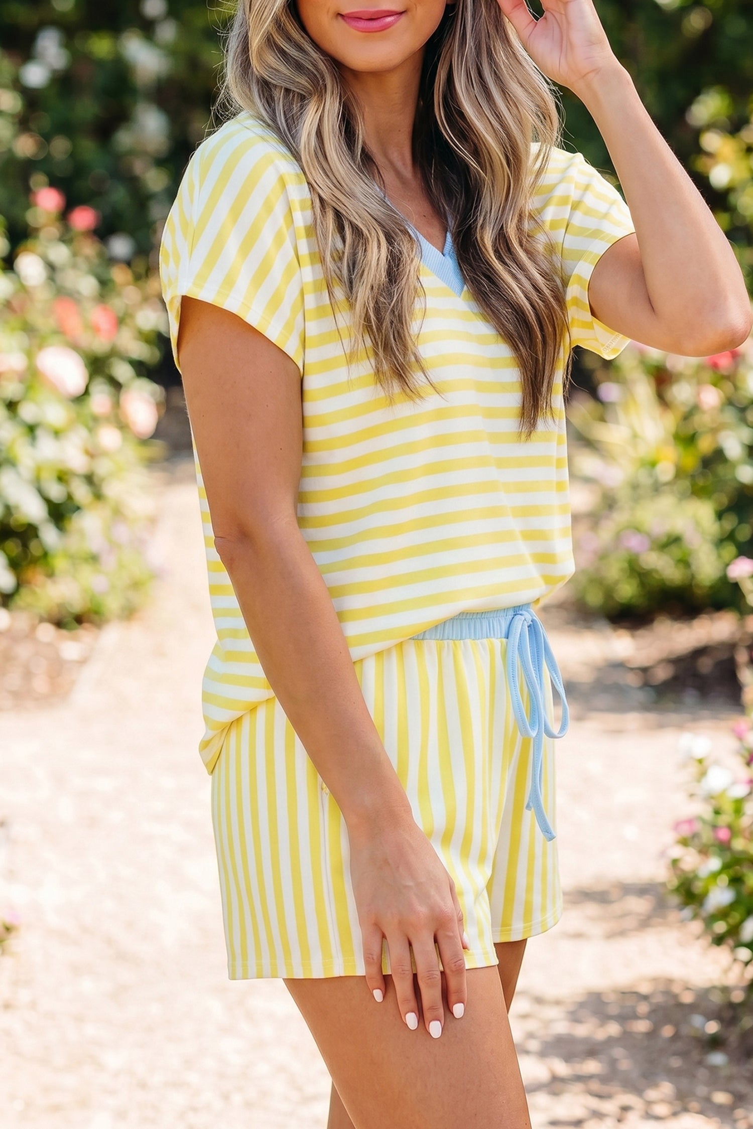 Colorblock Trim V Neck Tee Drawstring Elastic Waist Short Set – Yellow Stripe
