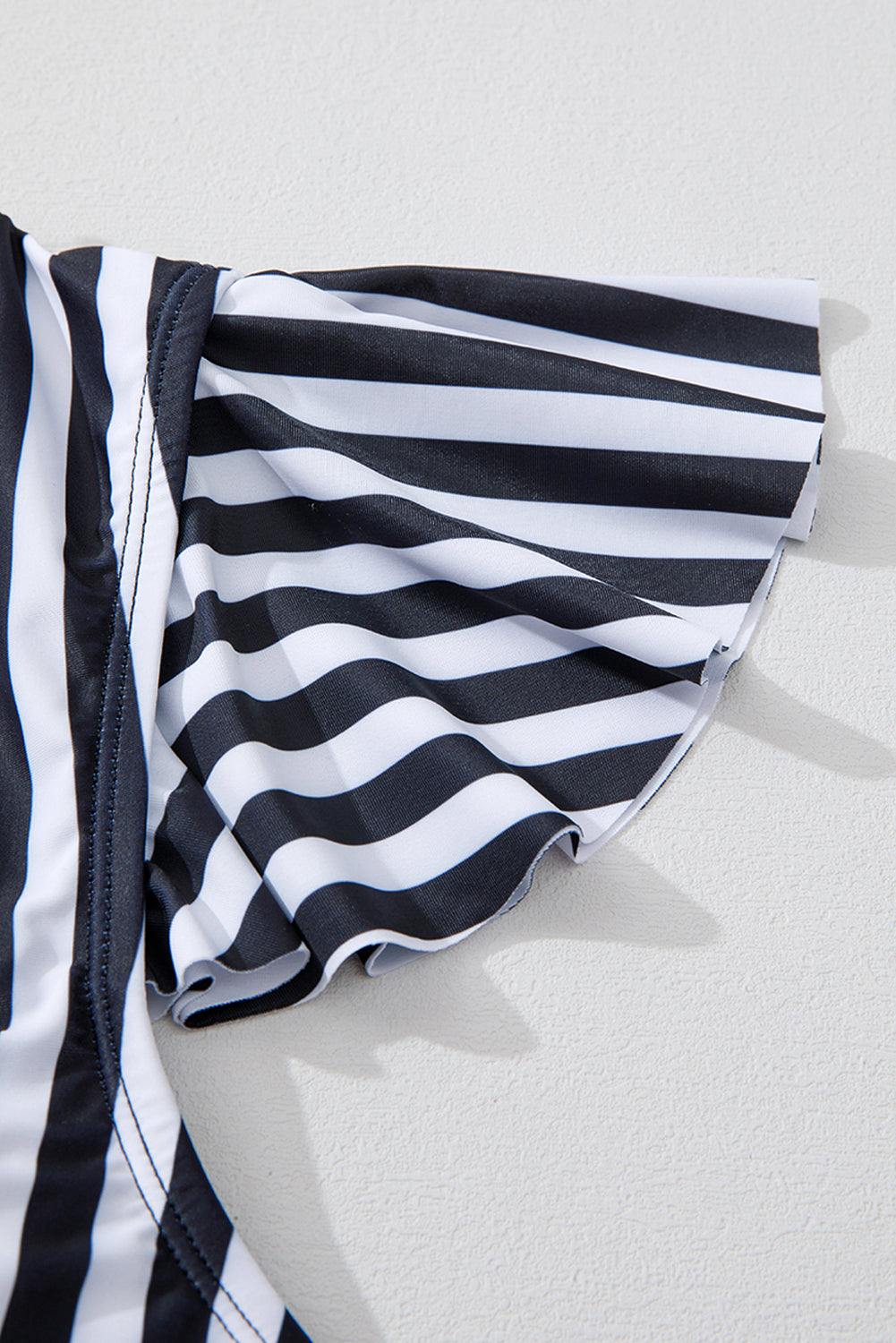 Black Stripe Plus Size Knot Cutout Ruffle Sleeve and High Waisted 2pcs Bikini BB Fashion Outlet