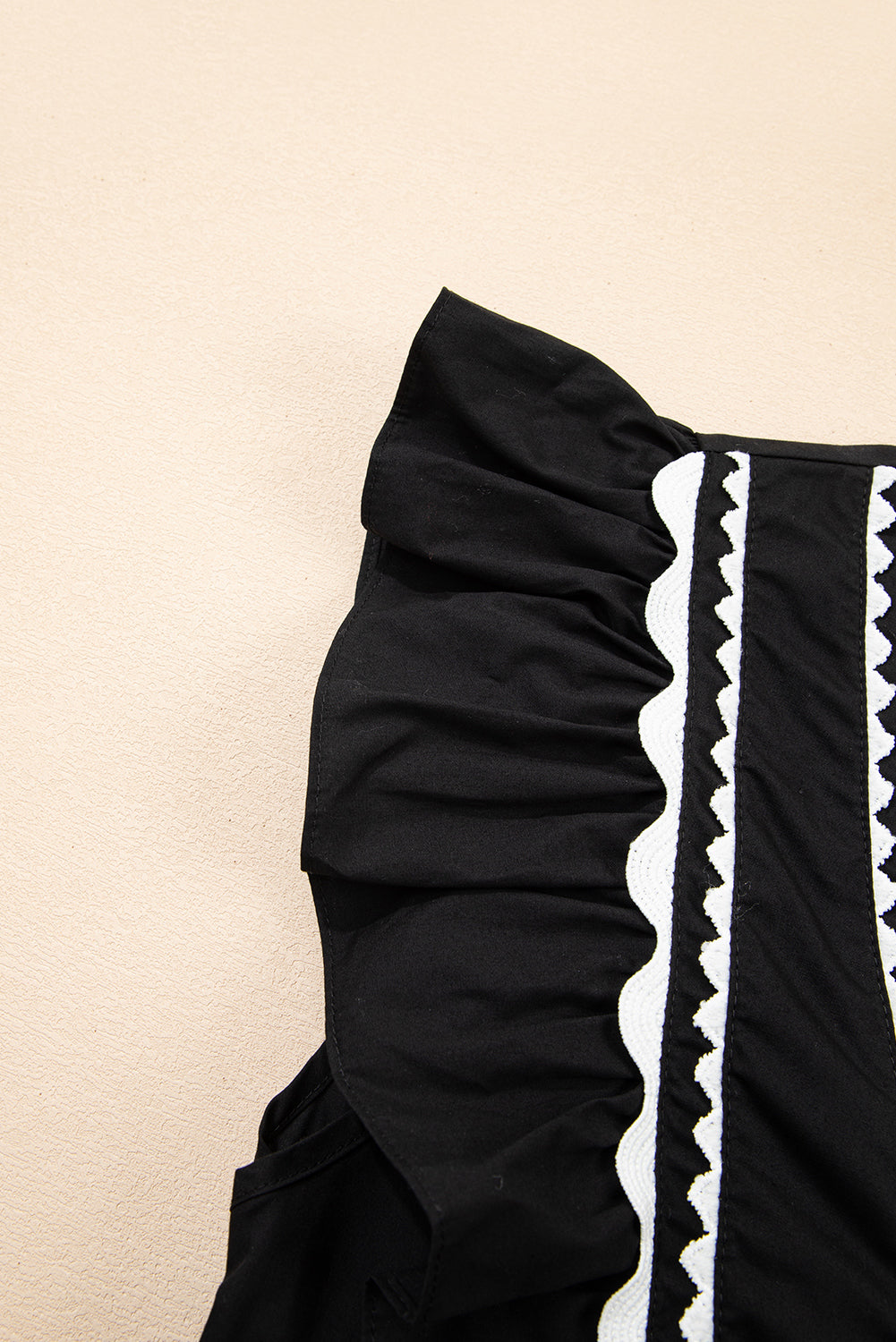 Black Contrast Ricrac Trim Ruffled V Neck Peplum Top eAura
