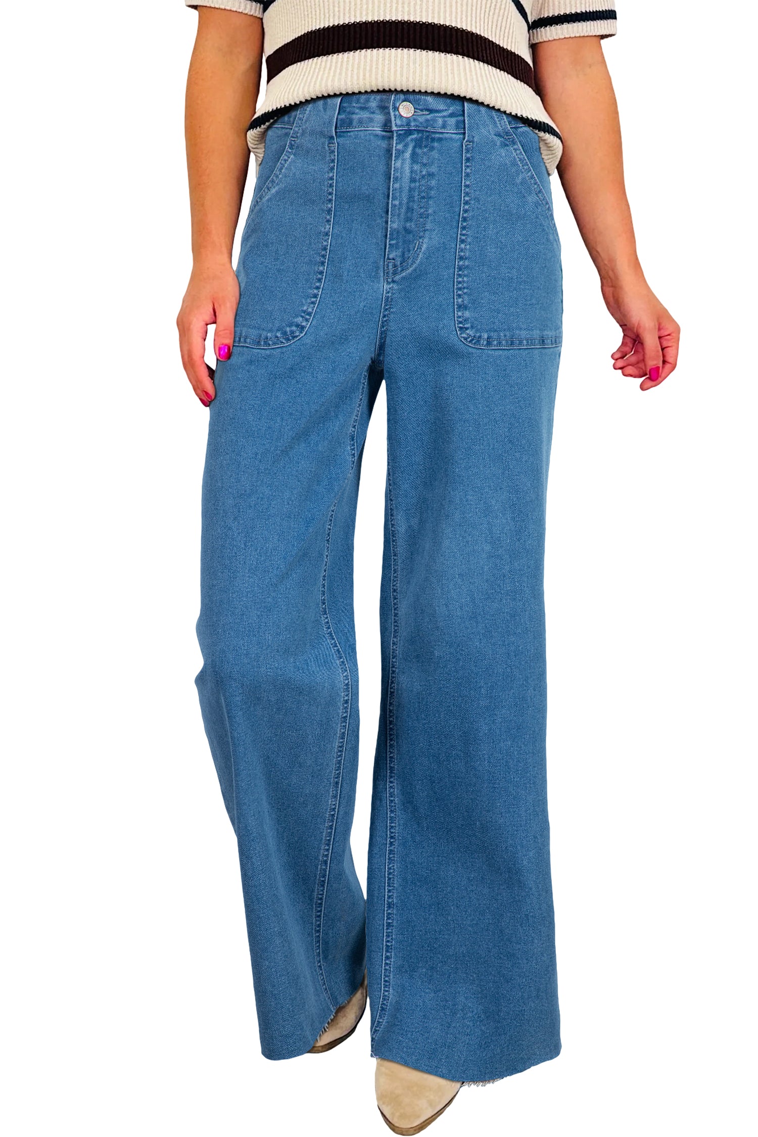 Retro Washed Patch Pocket Loose Jeans - Bottoms/Jeans/WideLeg