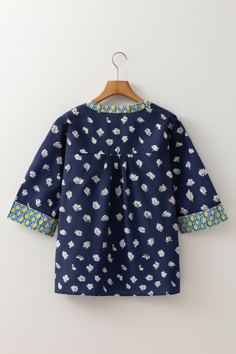 Blue Floral Print Half Sleeve Contrast Trim V Neck Blouse Dear-Lover Dropshipping