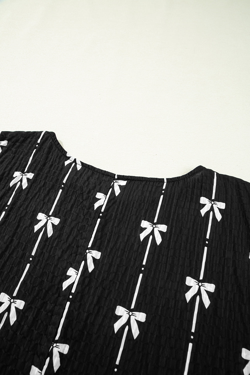 Black Bow Print Puff Short Sleeve Top eAura