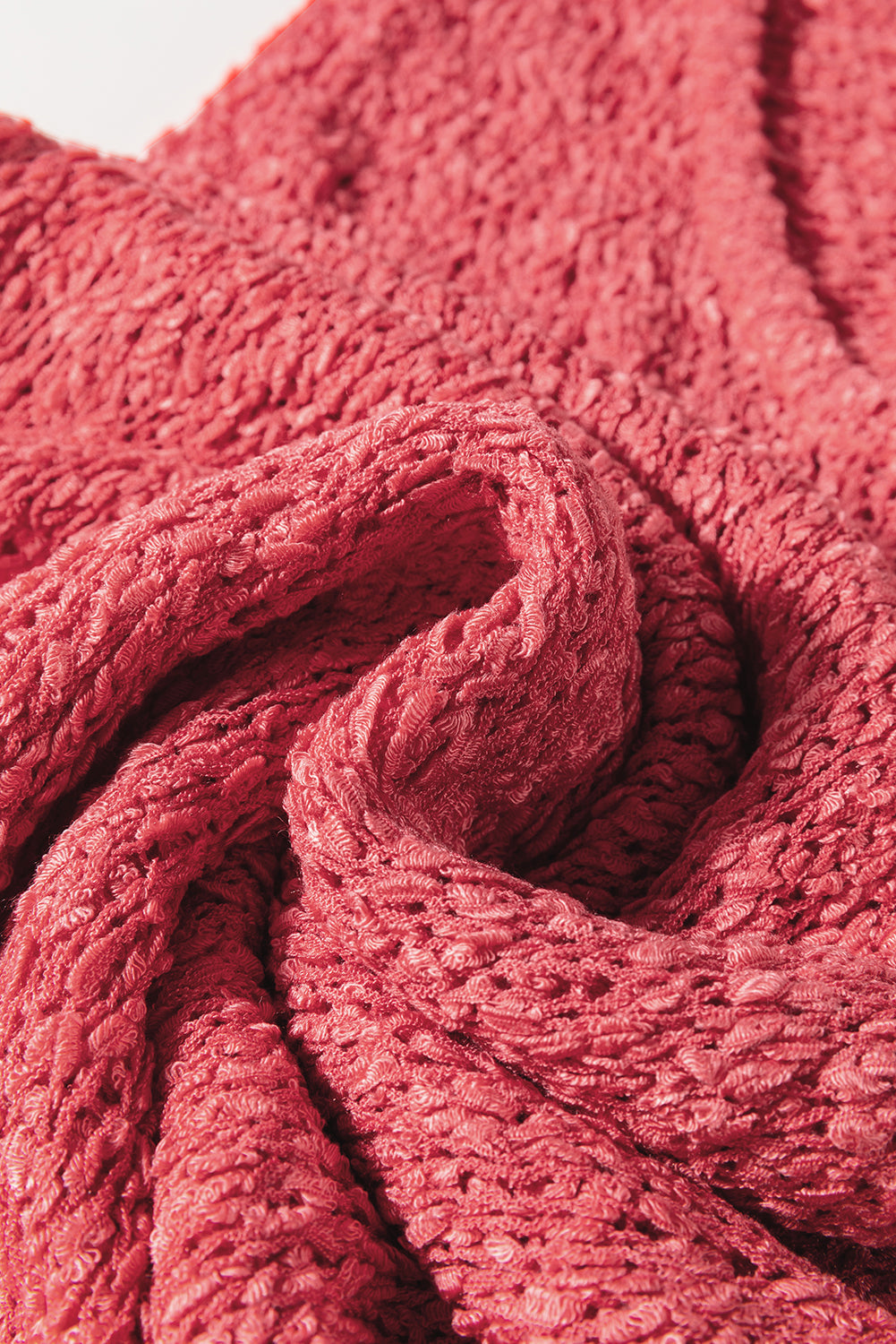 Flamingo Textured Knit U Neck Slim Fit Sweater Vest eAura