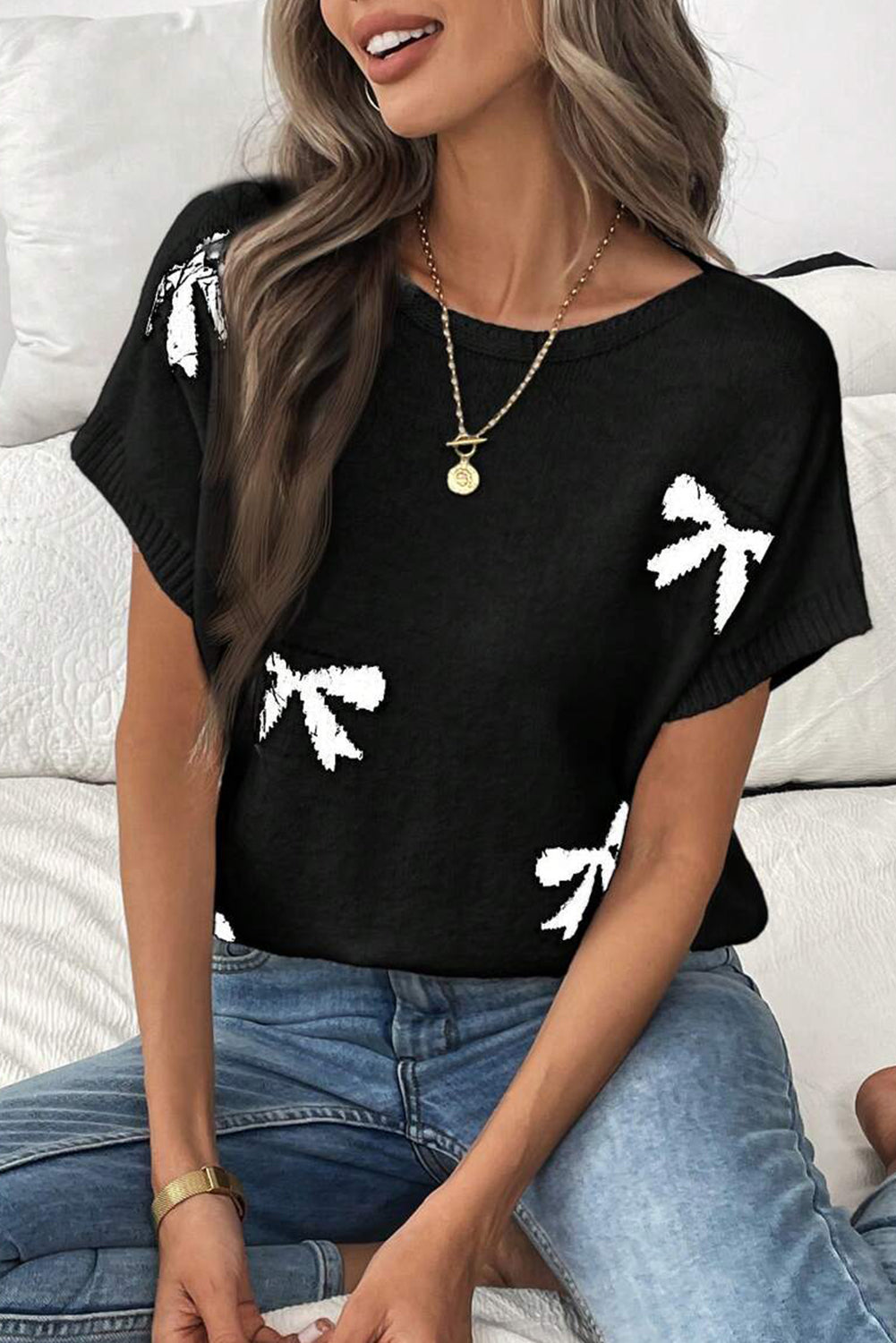 Bow Pattern Knit Short Sleeve Black Sweater eAura
