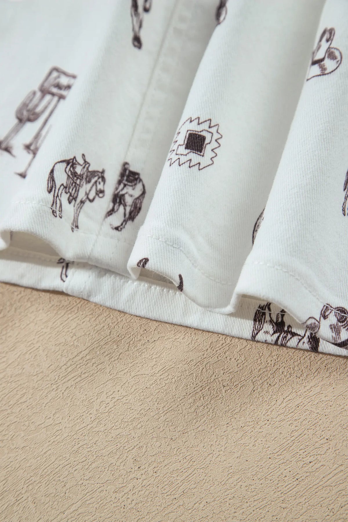 Western Print Cactus Horse Bull Denim Skirt – White