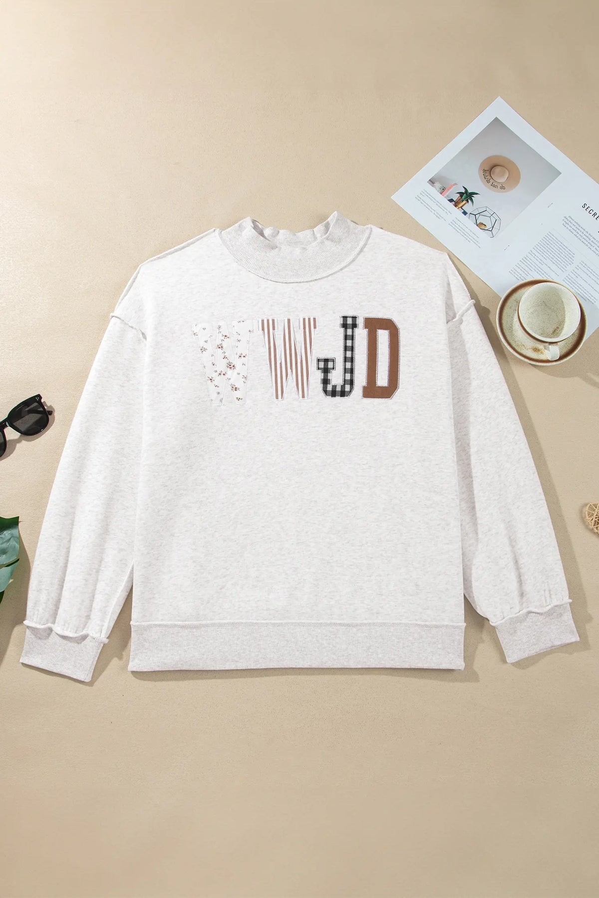 WWJD Mix Pattern Letter Graphic Exposed Seam Loose Plus Size Sweatshirt – Grey