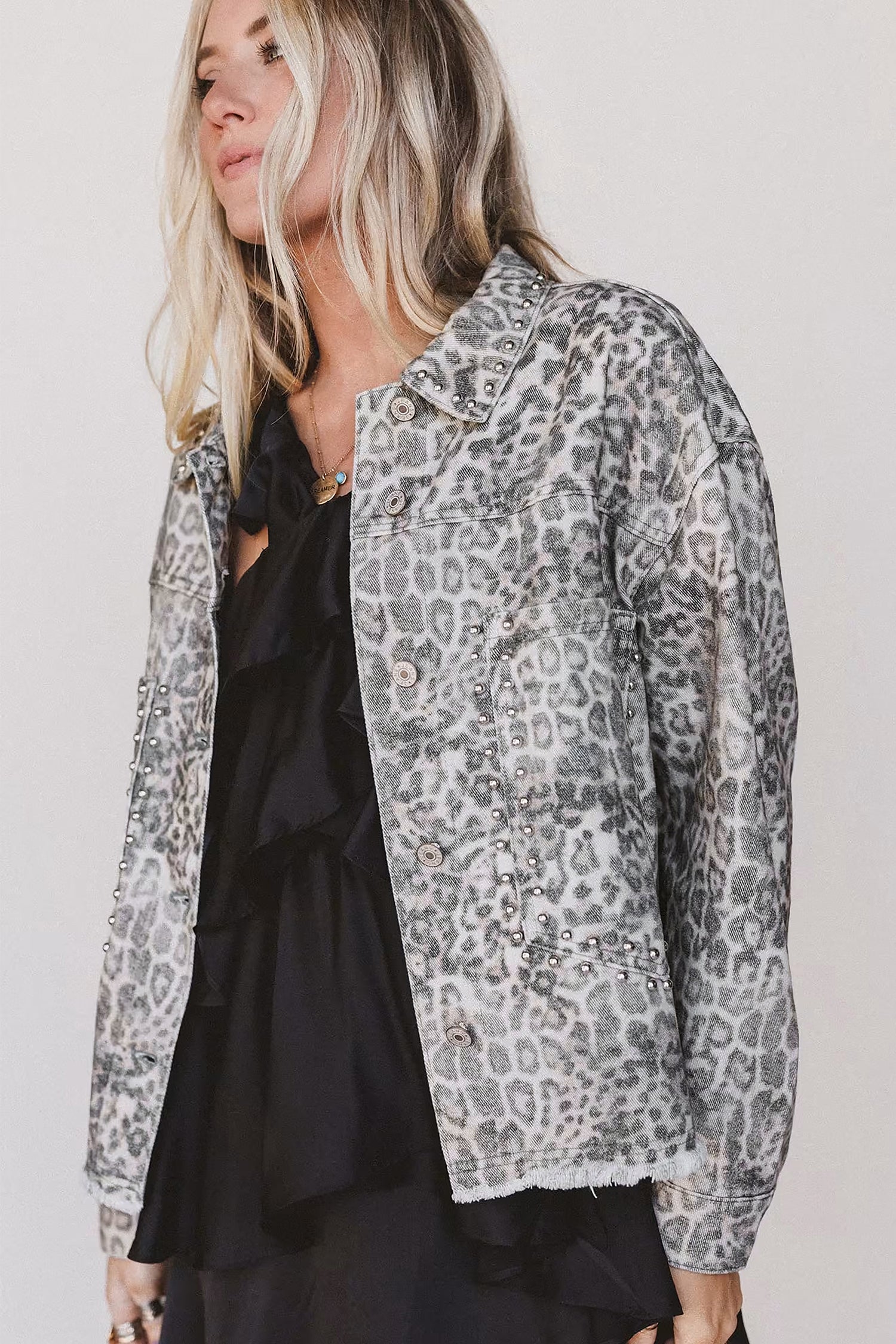 Leopard Print Studded Collar Studded Patch Pocket Denim Jacket – Khaki