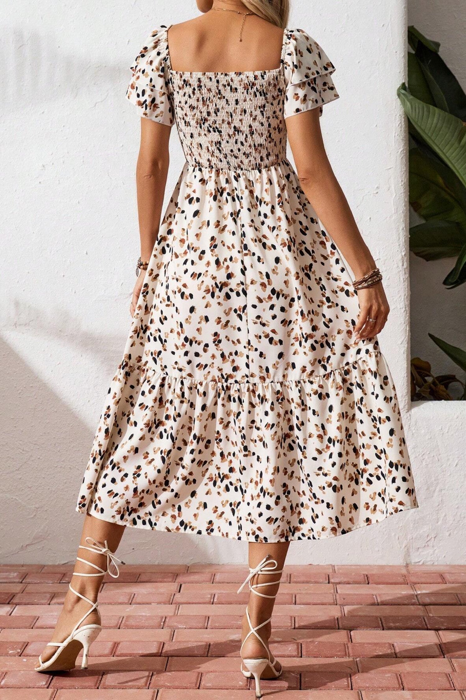 Ditsy Floral Print Smocked Square Neck Ruffle Dress – Beige
