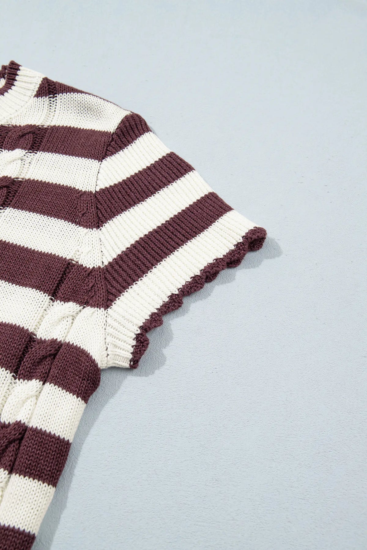 Ribbed Knit Cable Detail Short Sleeve Sweater – Brown Stripe