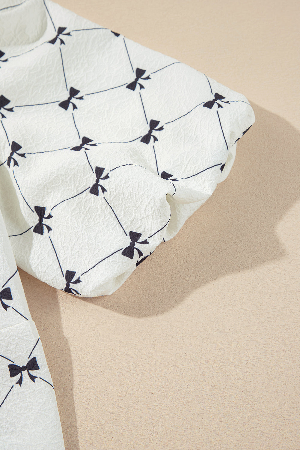 White Bowknot Print Front Knots Bubble Sleeve Blouse eAura