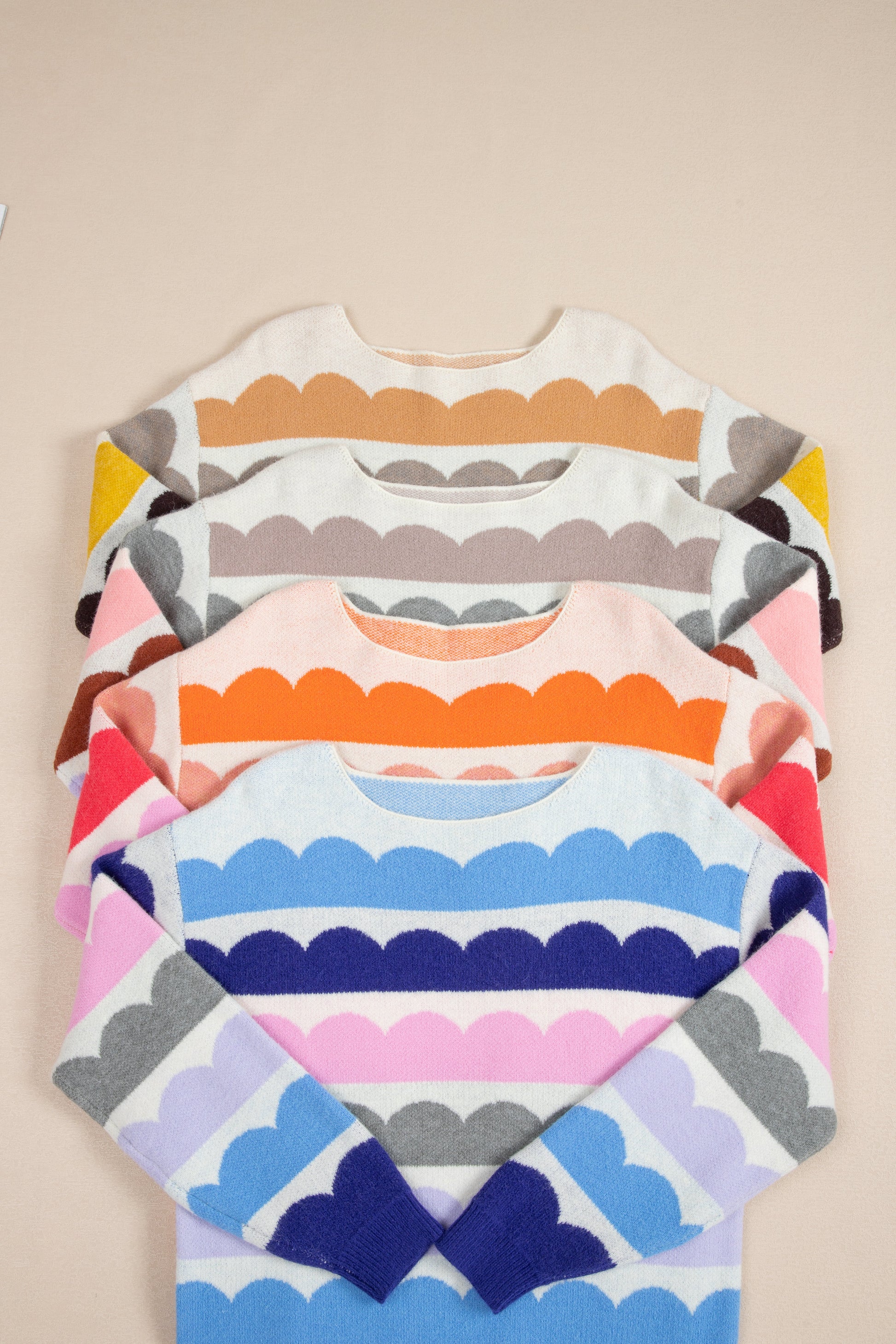 Dark Blue Wave Striped Balloon Sleeve Drop Shoulder Sweater - eAura