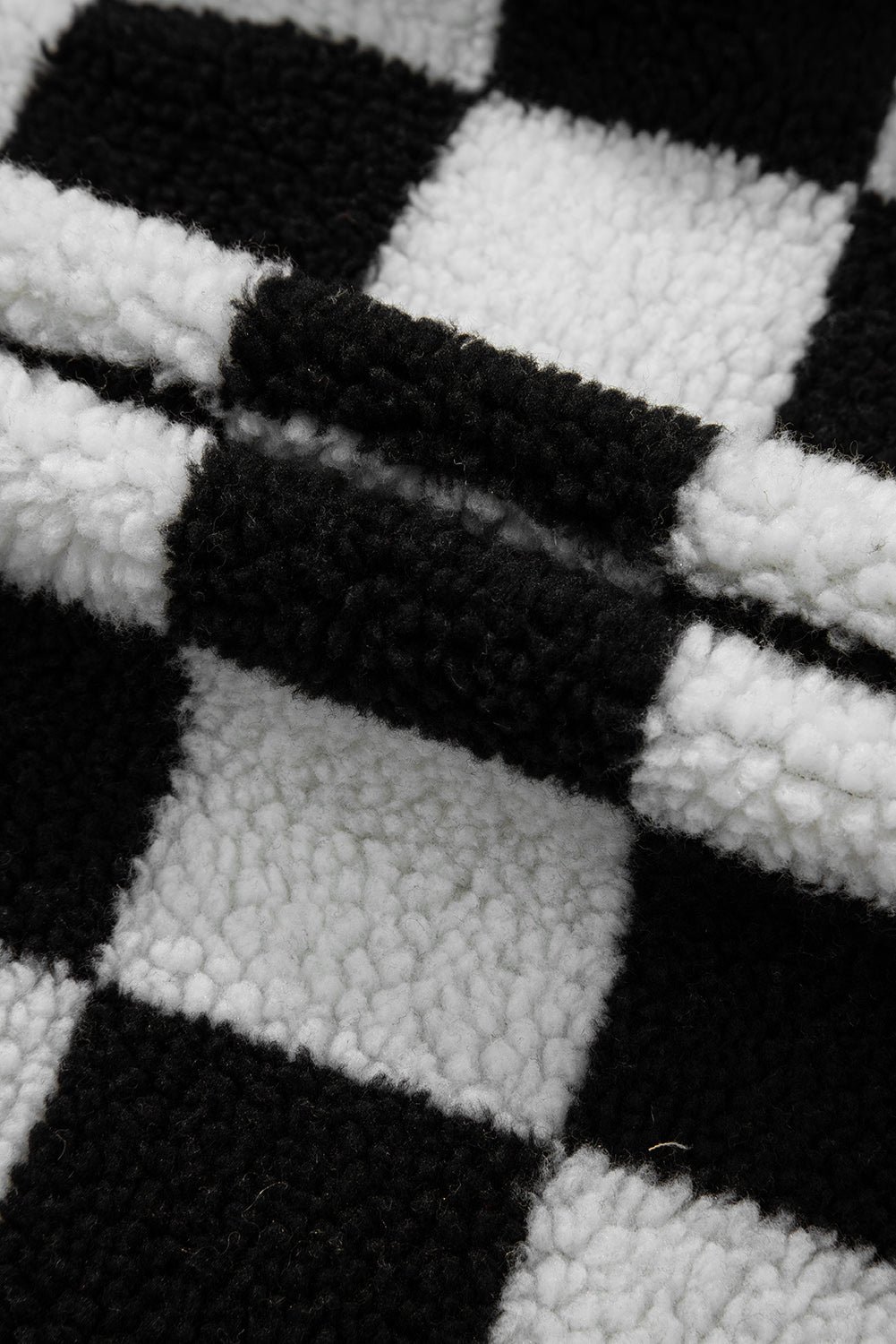 Black Checkered Side Pockets Collared Buttoned Fleece Jacket eAura