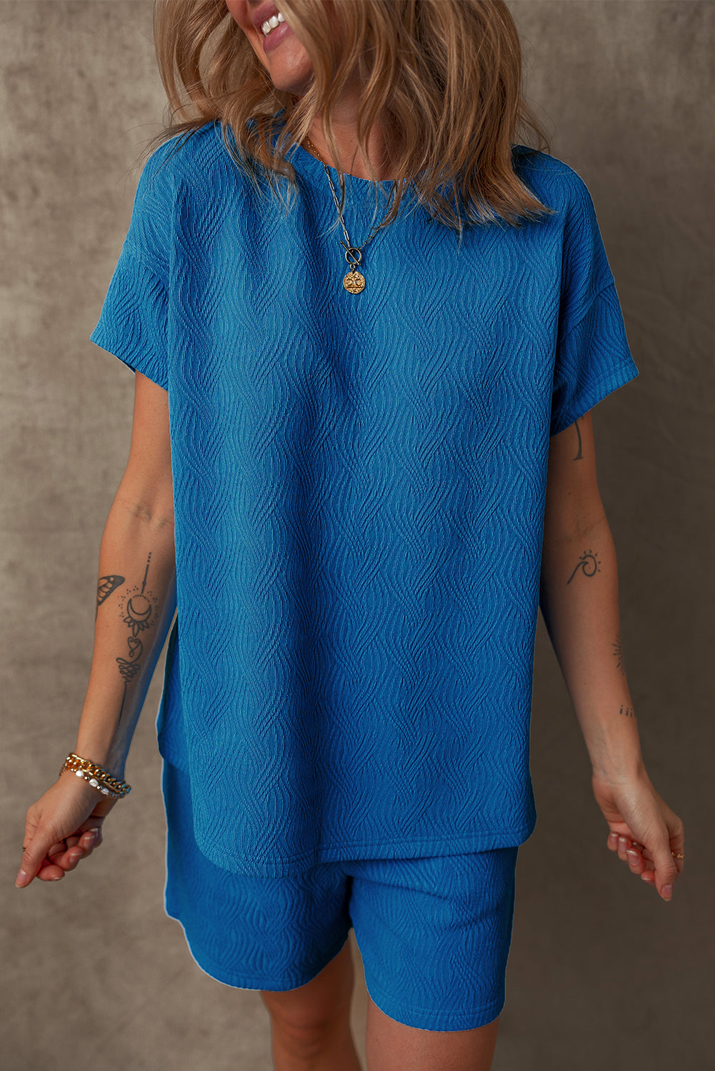 Bluing Solid Textured Crew Neck Short Set Co-ord eAura