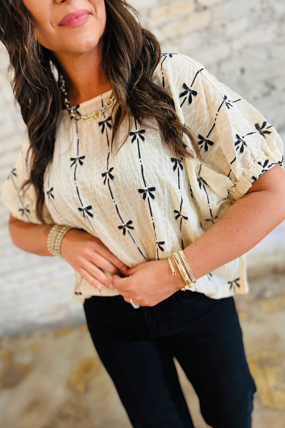 Bow Print Puff Short Sleeve Textured Top