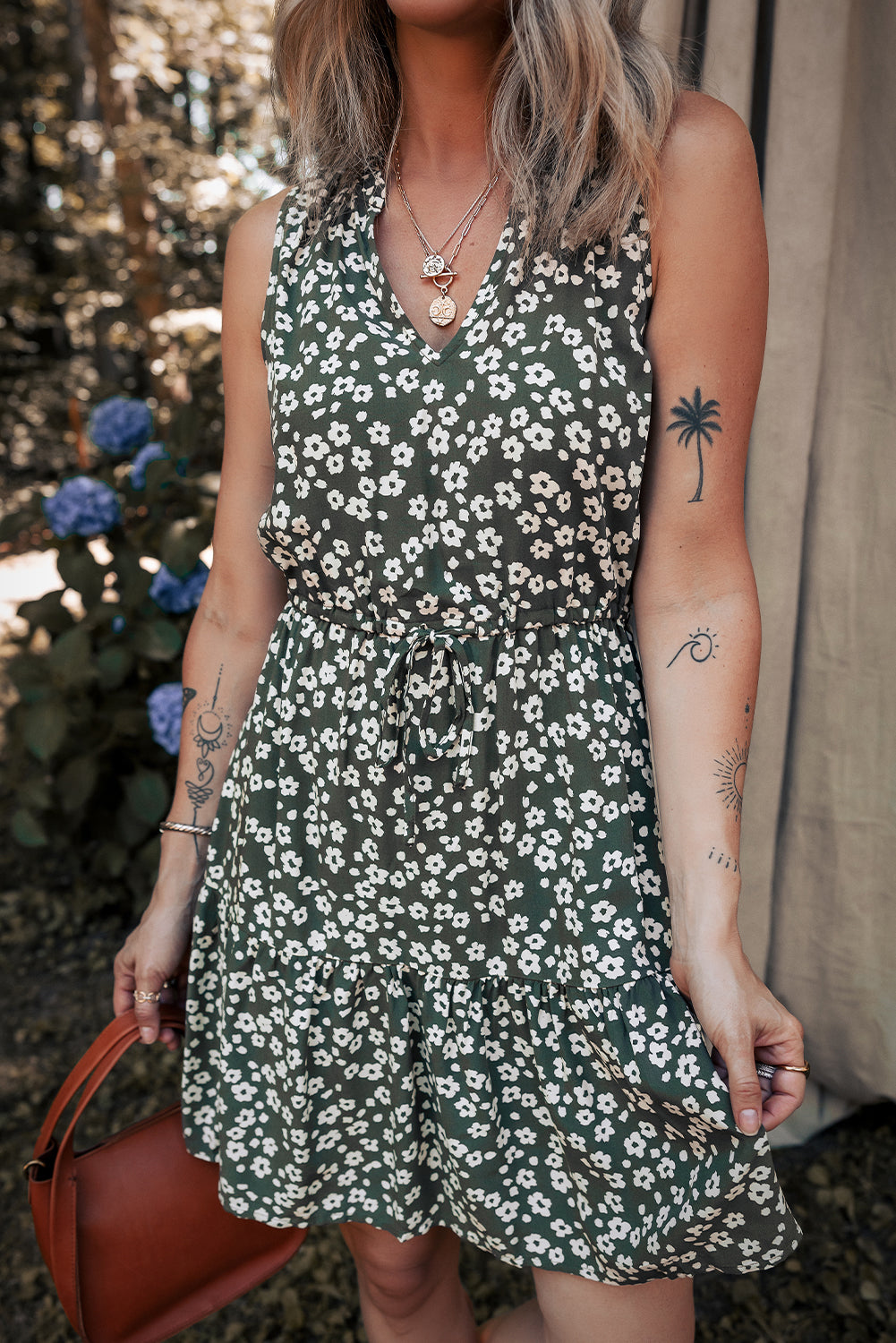 Boho Floral Print V-Neck Knot Waist Sleeveless Dress