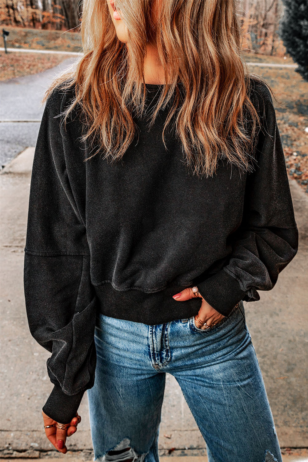 Black Acid Wash V-shape Open Back Sweatshirt eAura