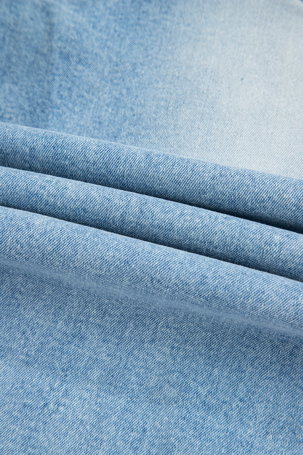 Flower Patched Light Wash Cropped High Waist Jeans - eAura