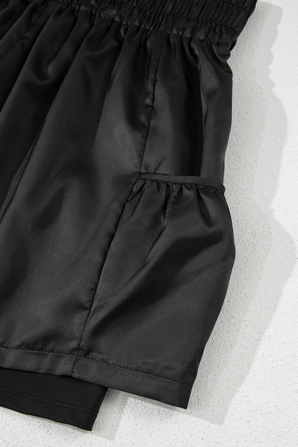 Black Elastic High Waist Pocketed Casual Shorts eAura