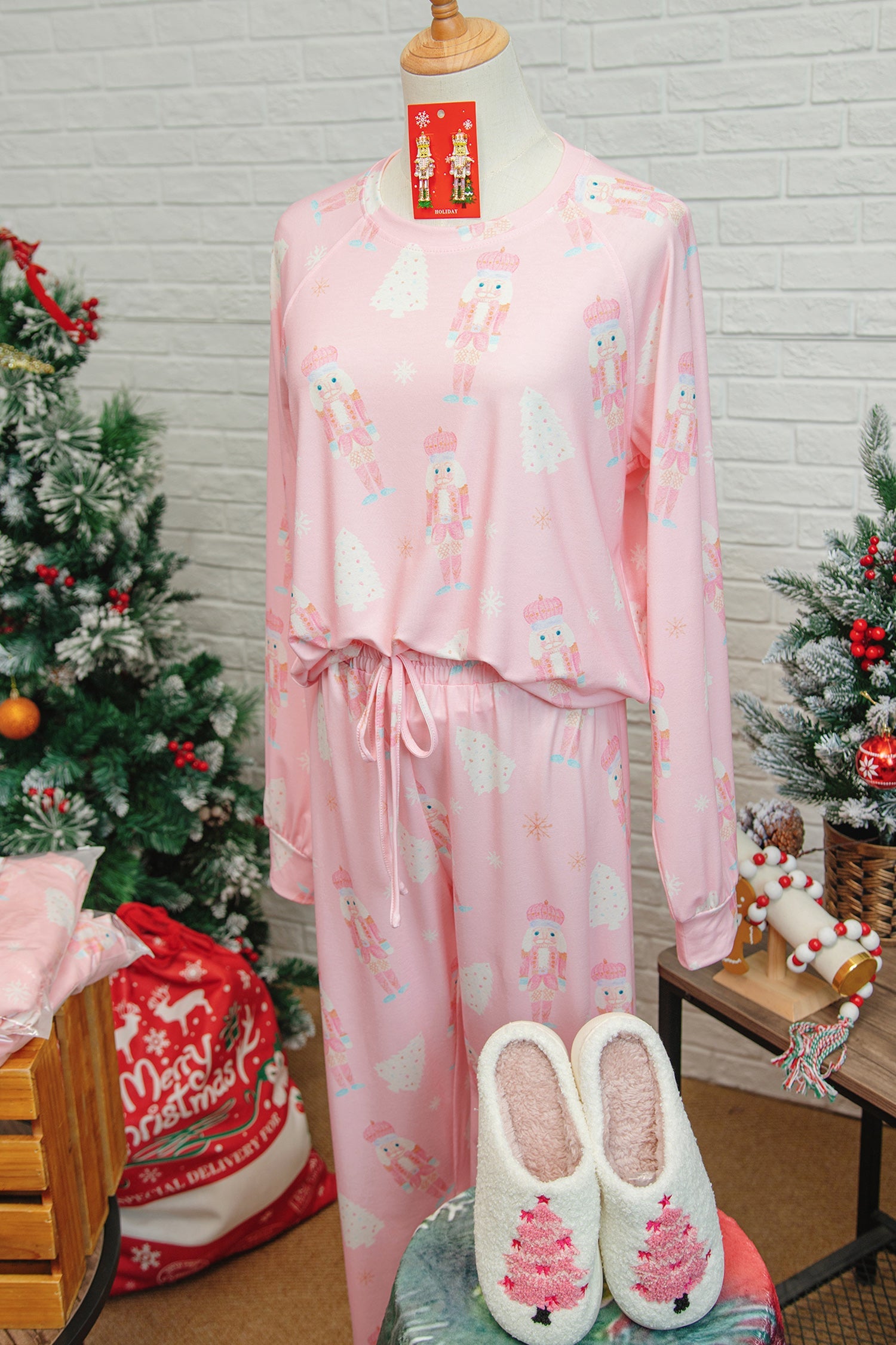Pink Christmas Tree Nutcracker Print Pyjama Set - eAura