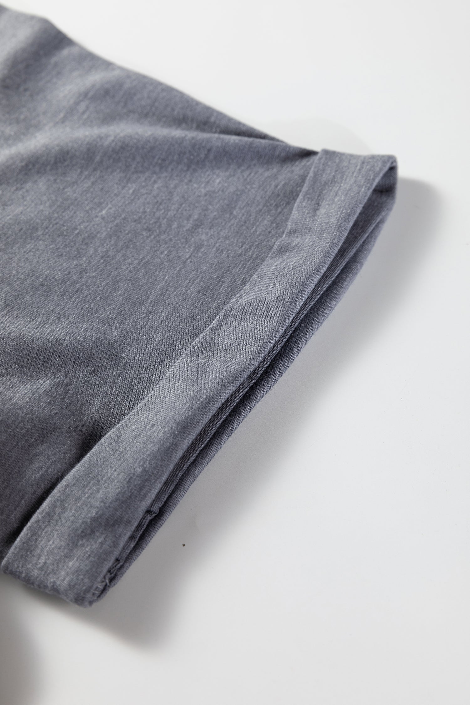 Grey Flag Pattern Sunflower Graphic Crew Neck Tee - eAura