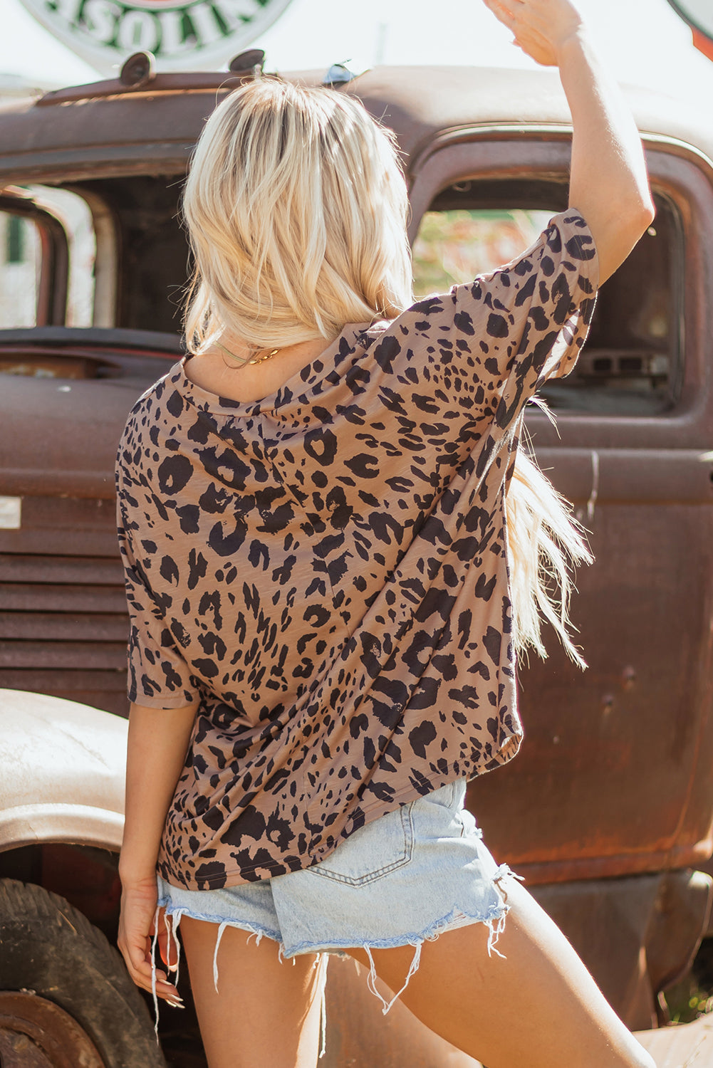 Brown Leopard Print V Neck Half Sleeve Oversized Tee eAura