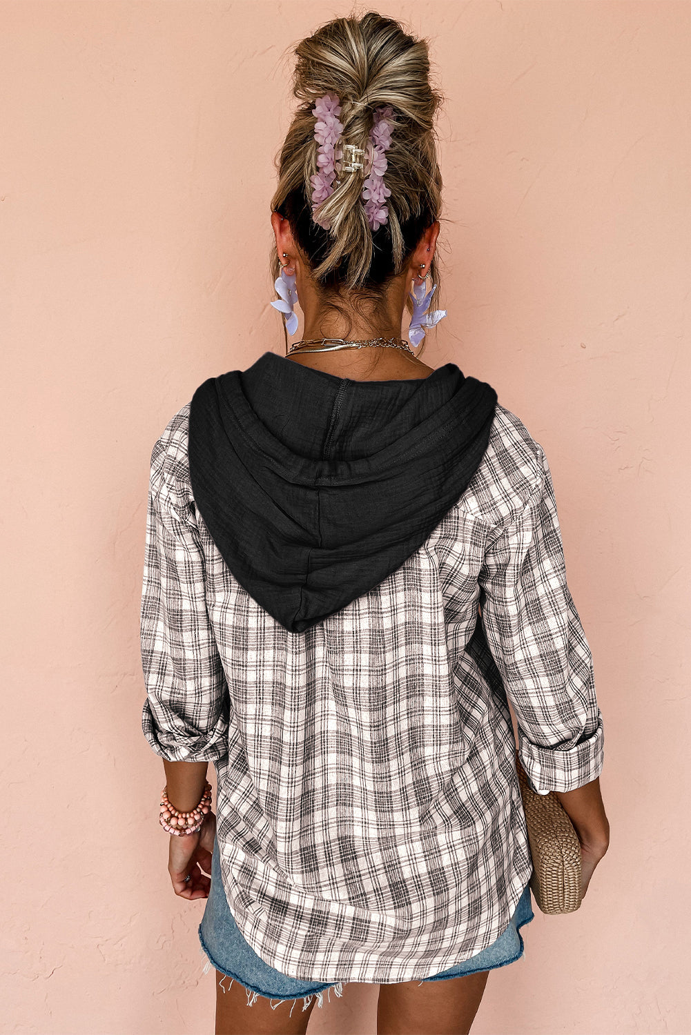Black Checkered Print Loose Fit Buttoned Hooded Shacket eAura
