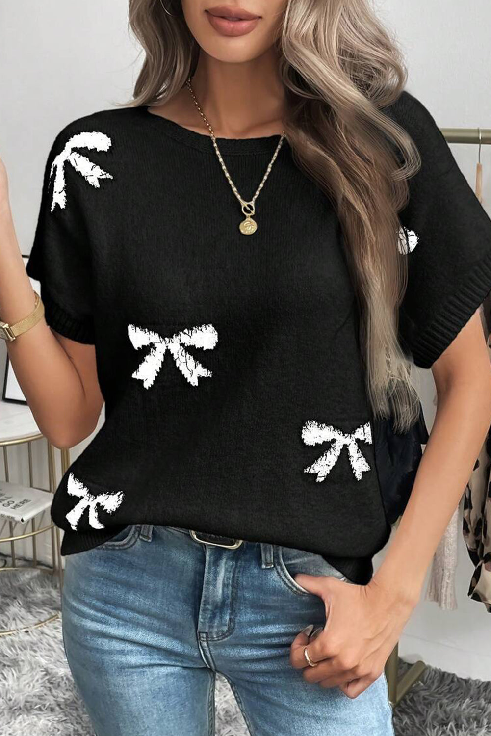 Bow Pattern Knit Short Sleeve Black Sweater eAura