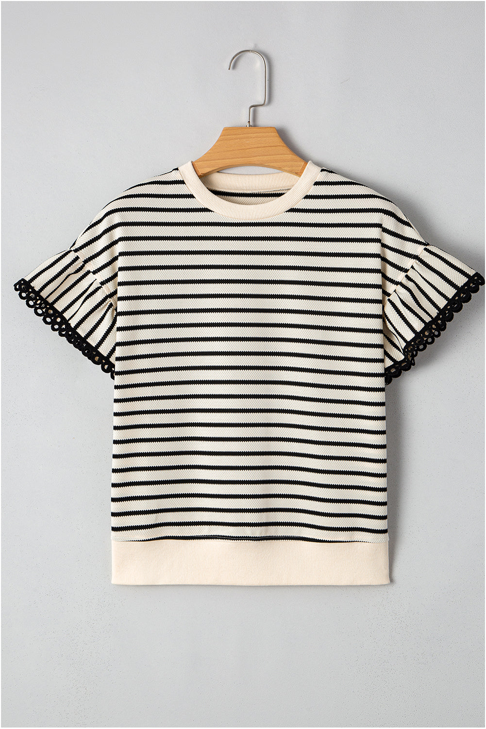 Black Stripe Scallop Lace Trim Ruffle Short Sleeves Crewneck Top eAura