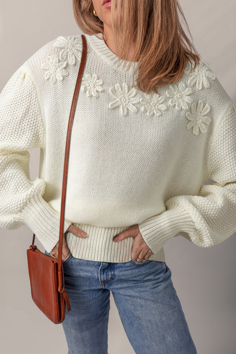 White Flower Detail Round Neck Puff Sleeve Sweater eAura