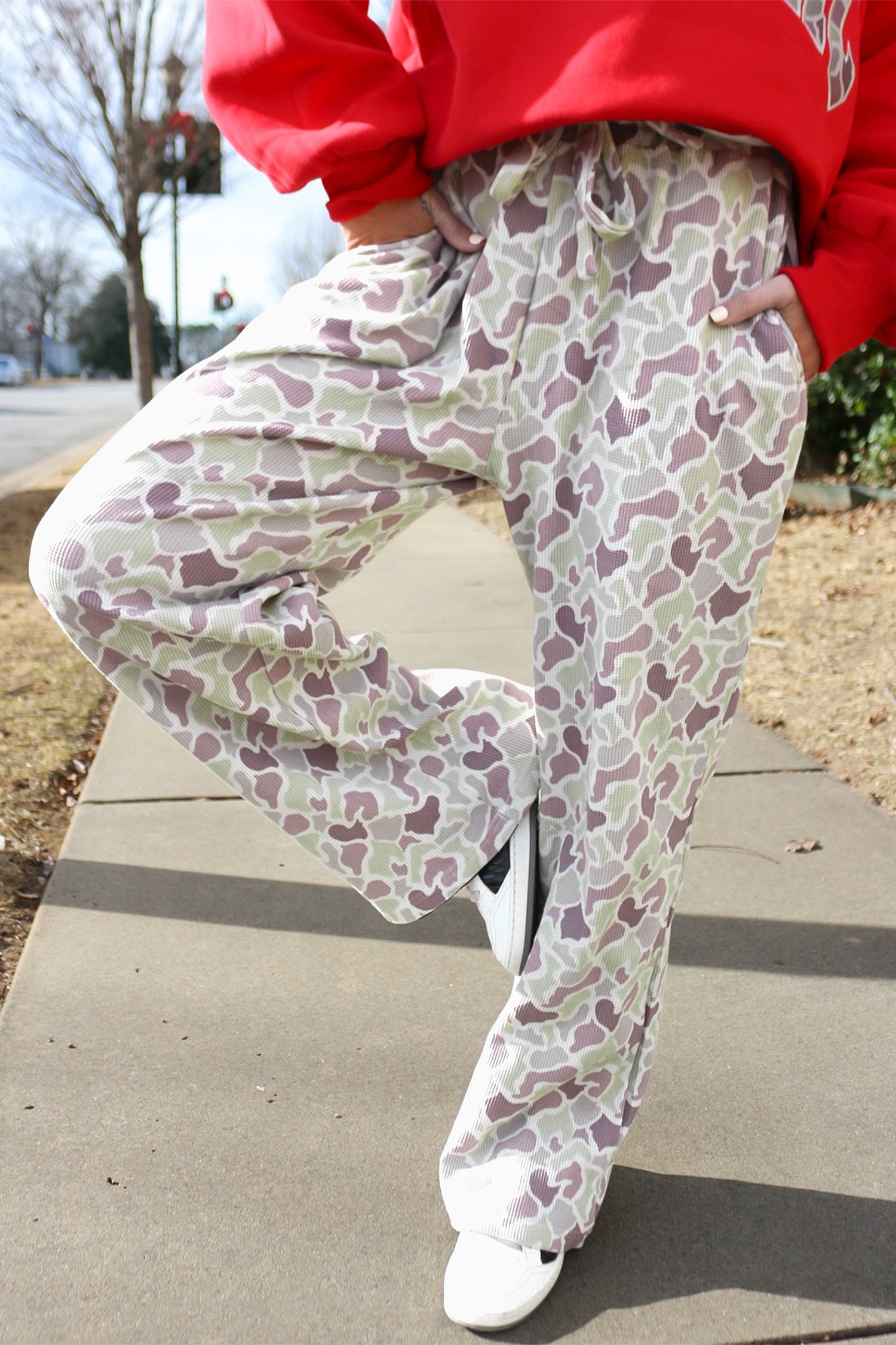 Camo Print Drawstring Waist Loose Fit Full Length Pants – Green