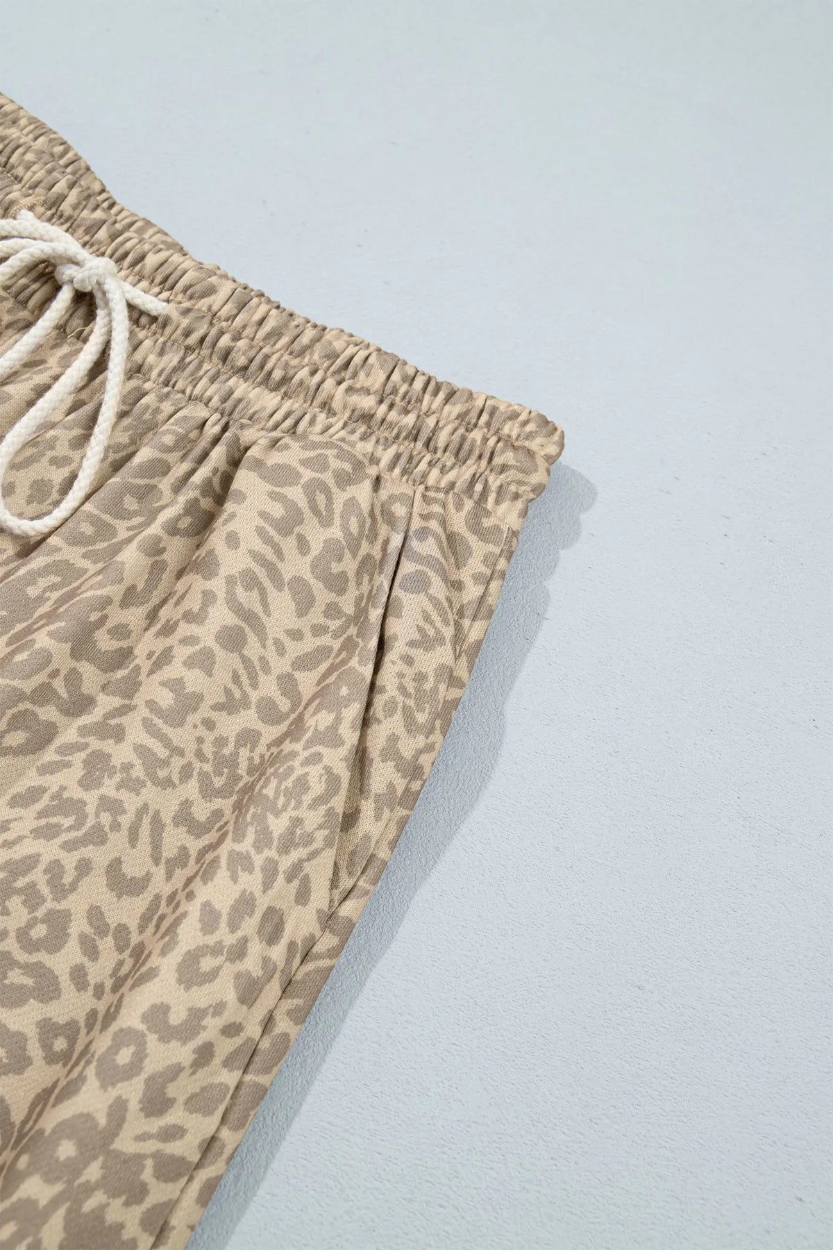 Leopard Star Print Long Sleeve Loose Casual Two Piece Pants Set – Khaki