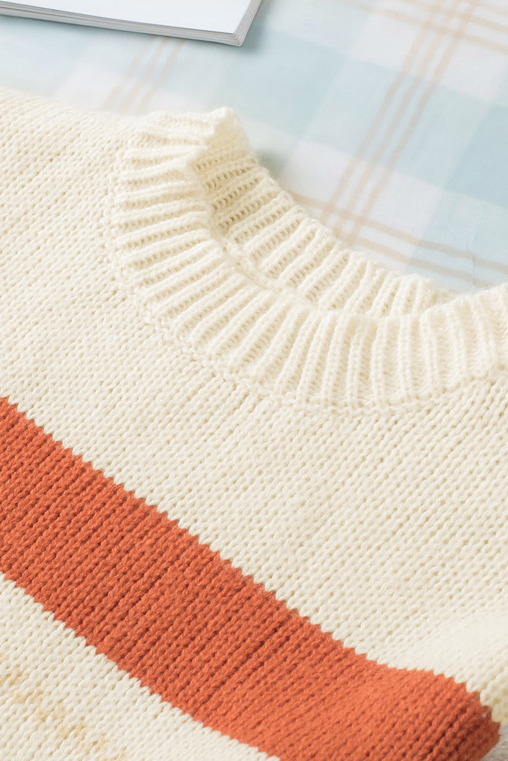 Crew Neck Drop-shoulder Striped Colour Block Sweater eAura