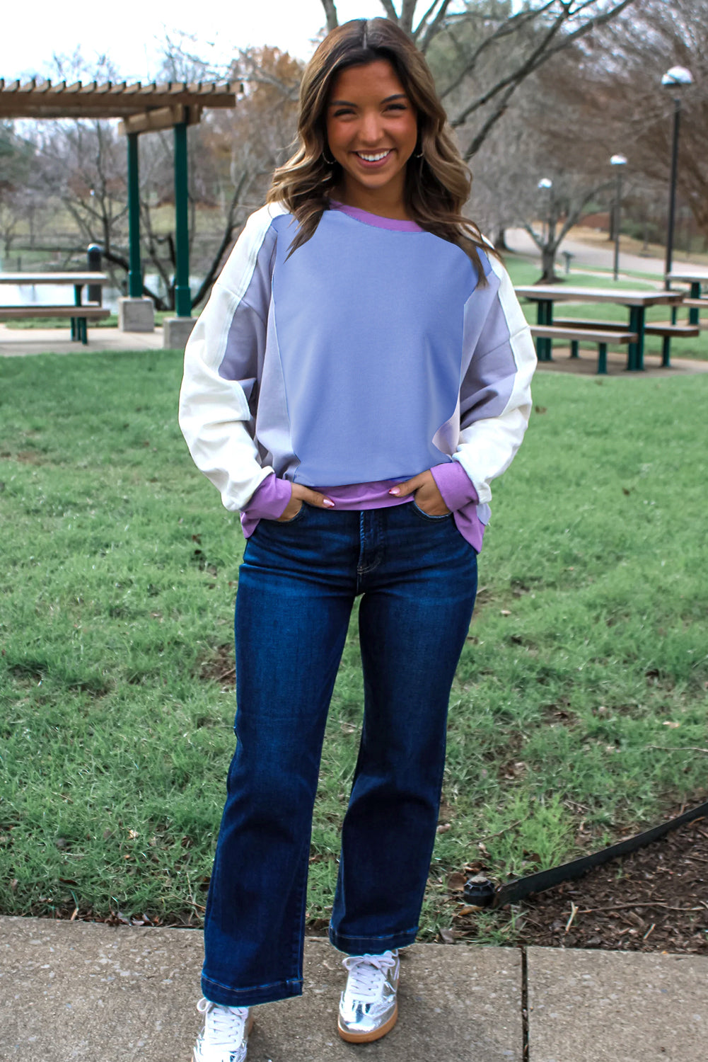 Exposed Seam Trim Pullover Sweatshirt - eAura