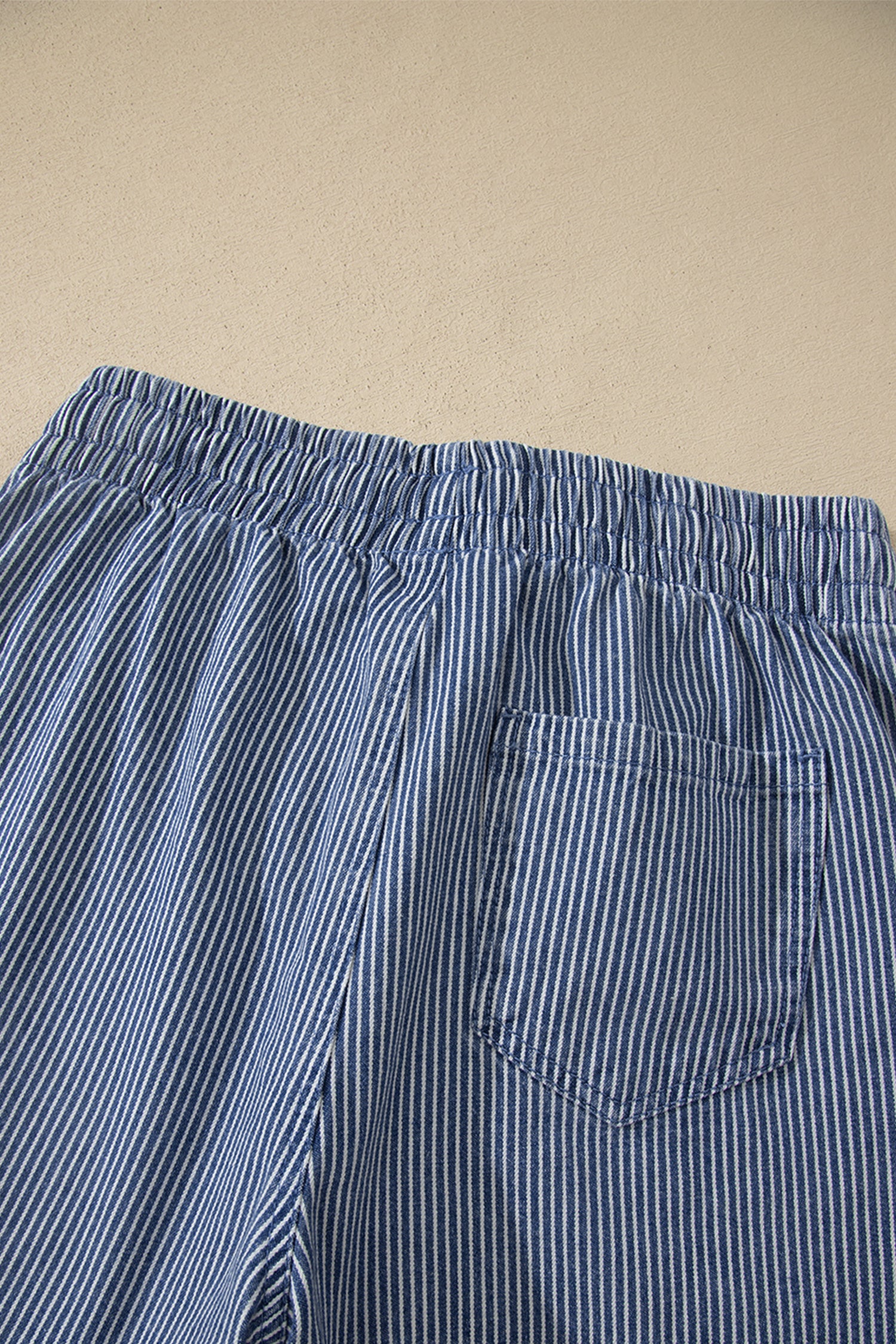 Drawstring Elastic Waist Casual Denim Shorts – Sky Blue Stripe