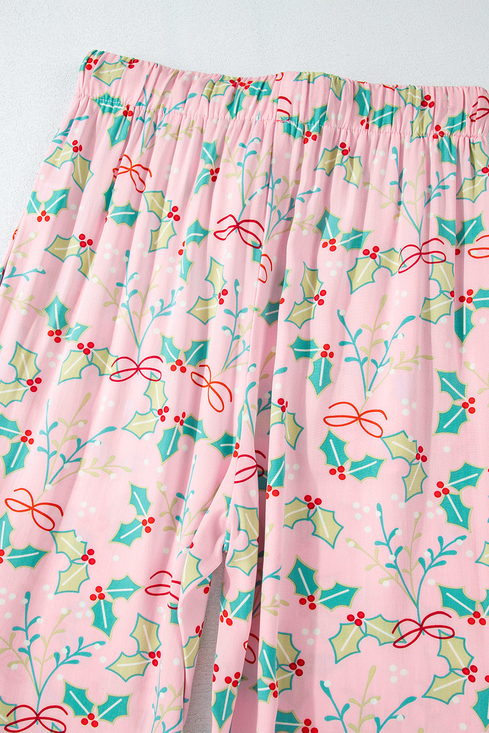 Multicolour Floral Holly Print Christmas Pyjama Set eAura