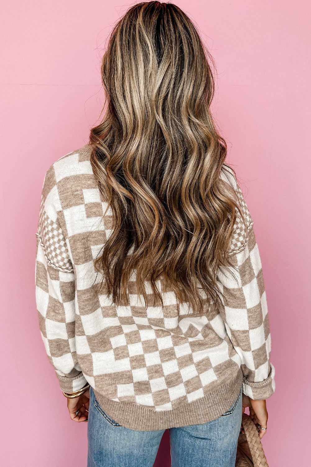 Khaki Checkered Print Drop Shoulder Round Neck Sweater eAura