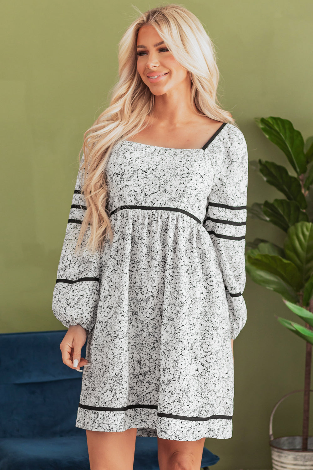 Gray Floral Print Open Back Balloon Sleeve Square Neck Mini Dress BB Fashion Outlet