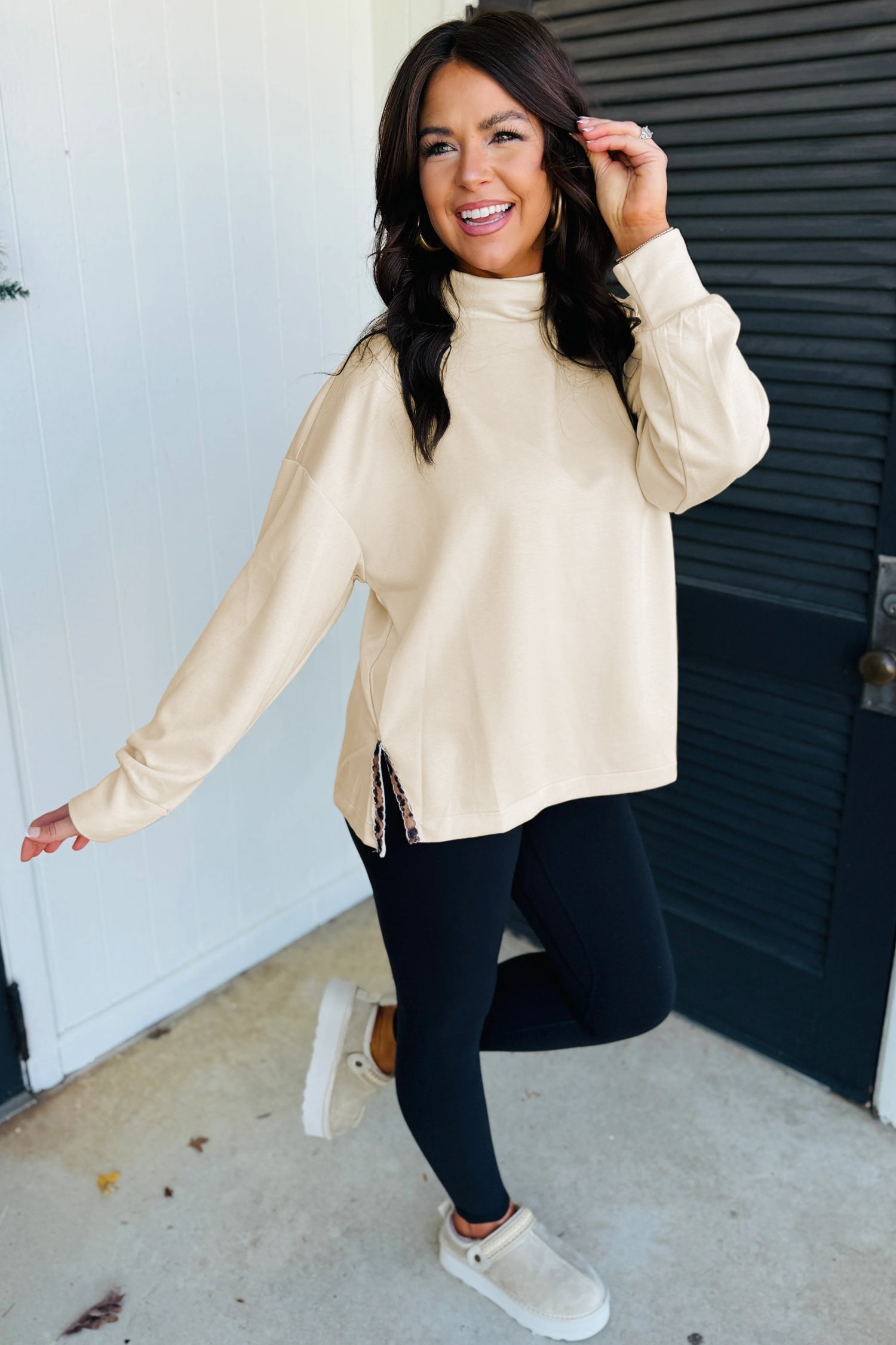 Mock Neck Long Sleeve Leopard Detail Split Hem Top – Beige