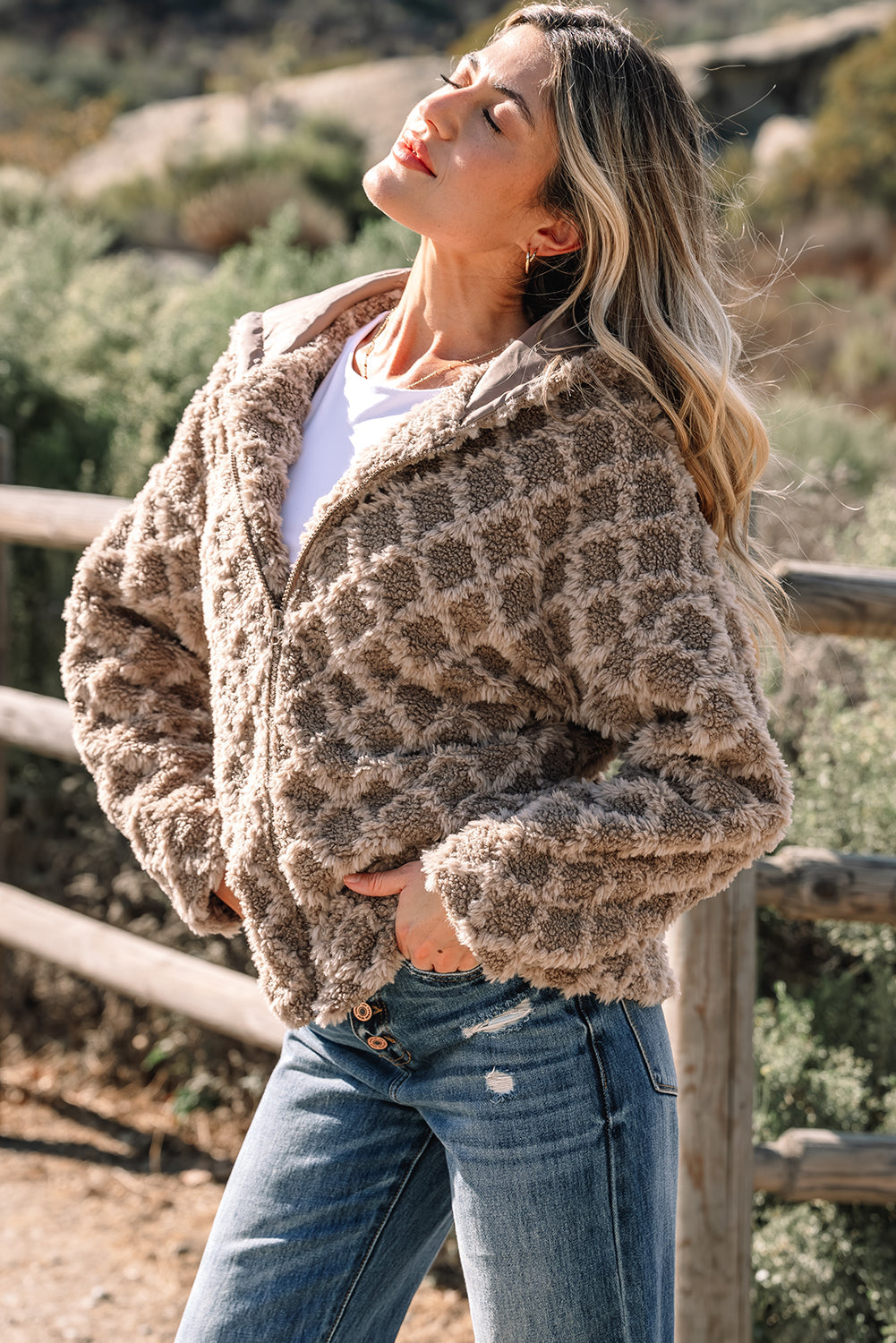 Sherpa Diamond Pattern Zip-Up Side Pocket Hooded Jacket - eAura