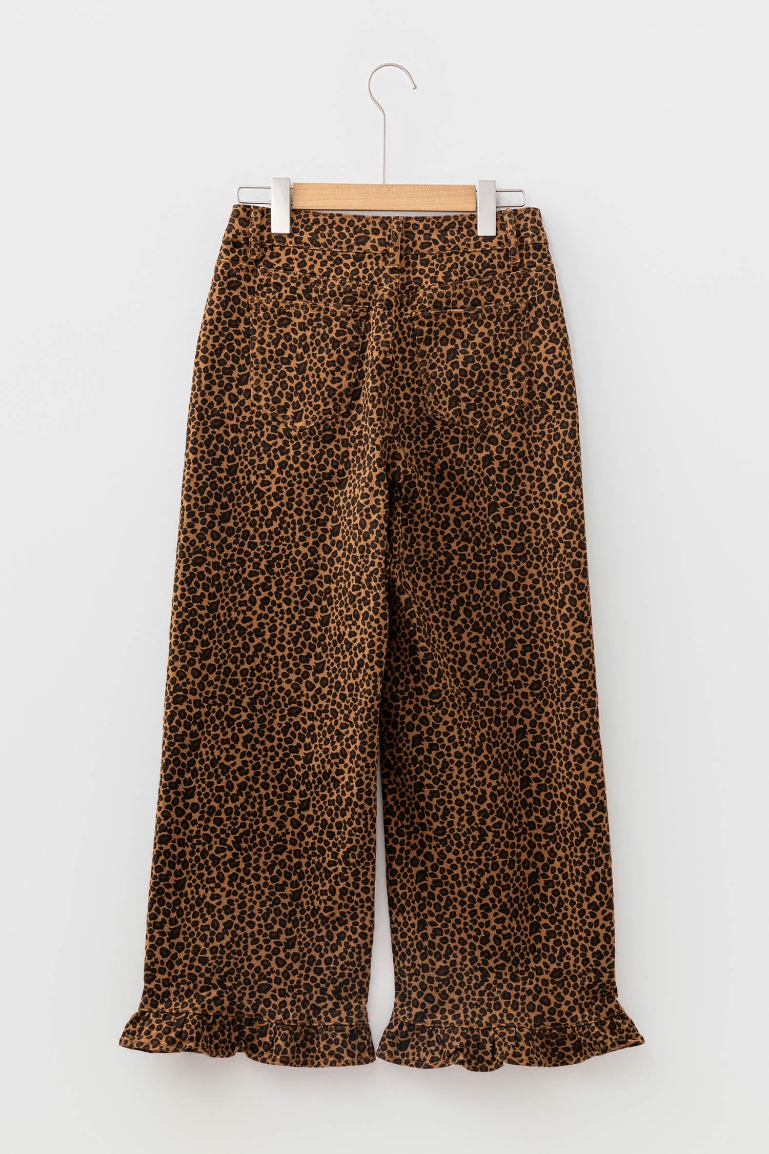 Leopard Print Ruffled Hem Shift Jeans – Brown