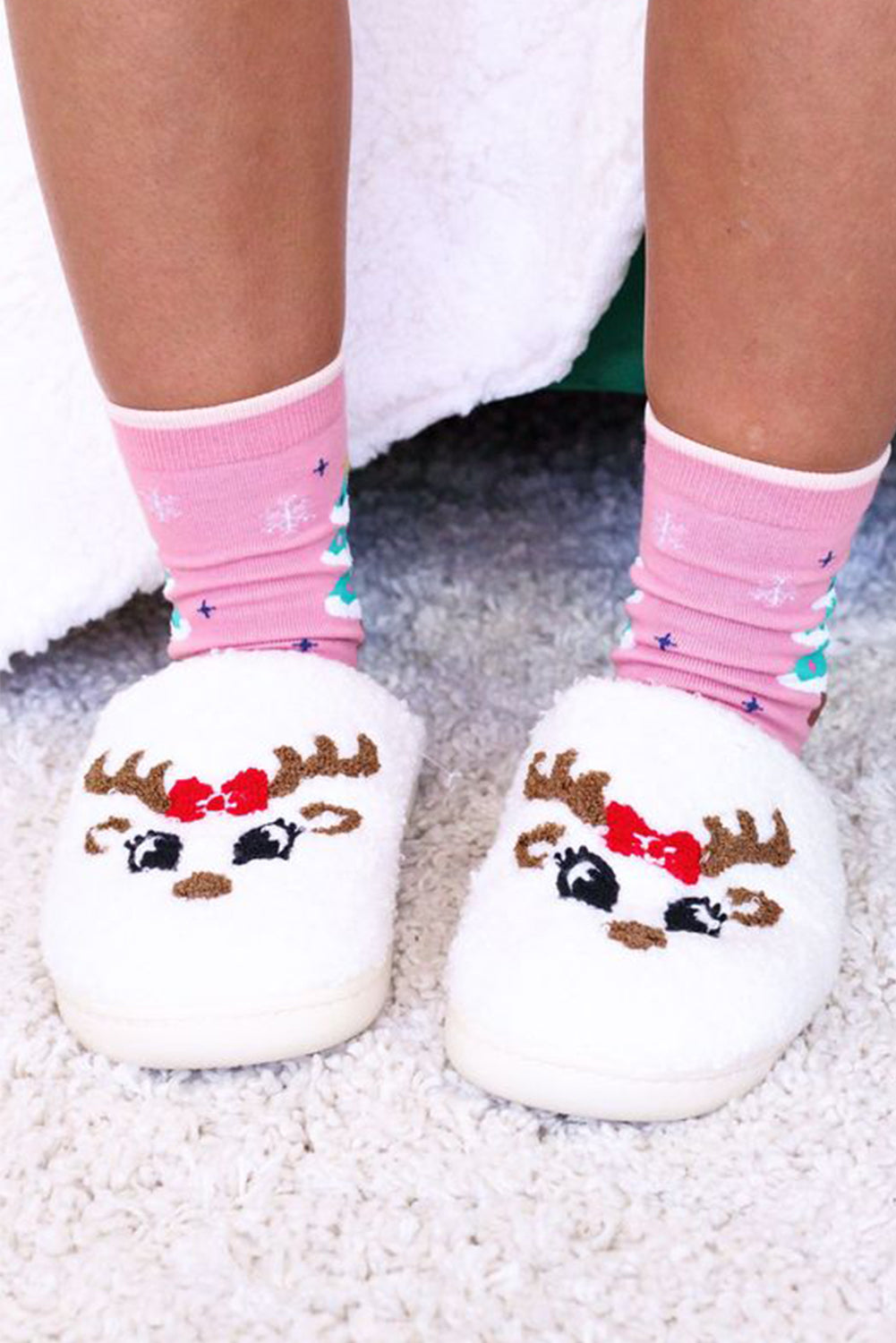 White Christmas Reindeer Slippers - eAura