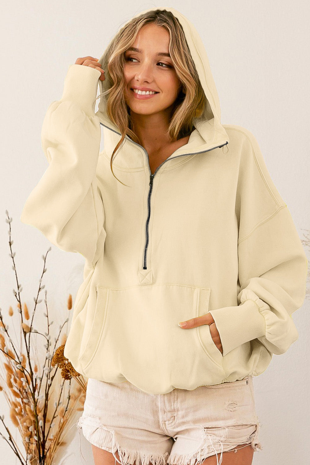 Beige Ribbed Trim Kangaroo Pocket Zipped Hoodie eAura
