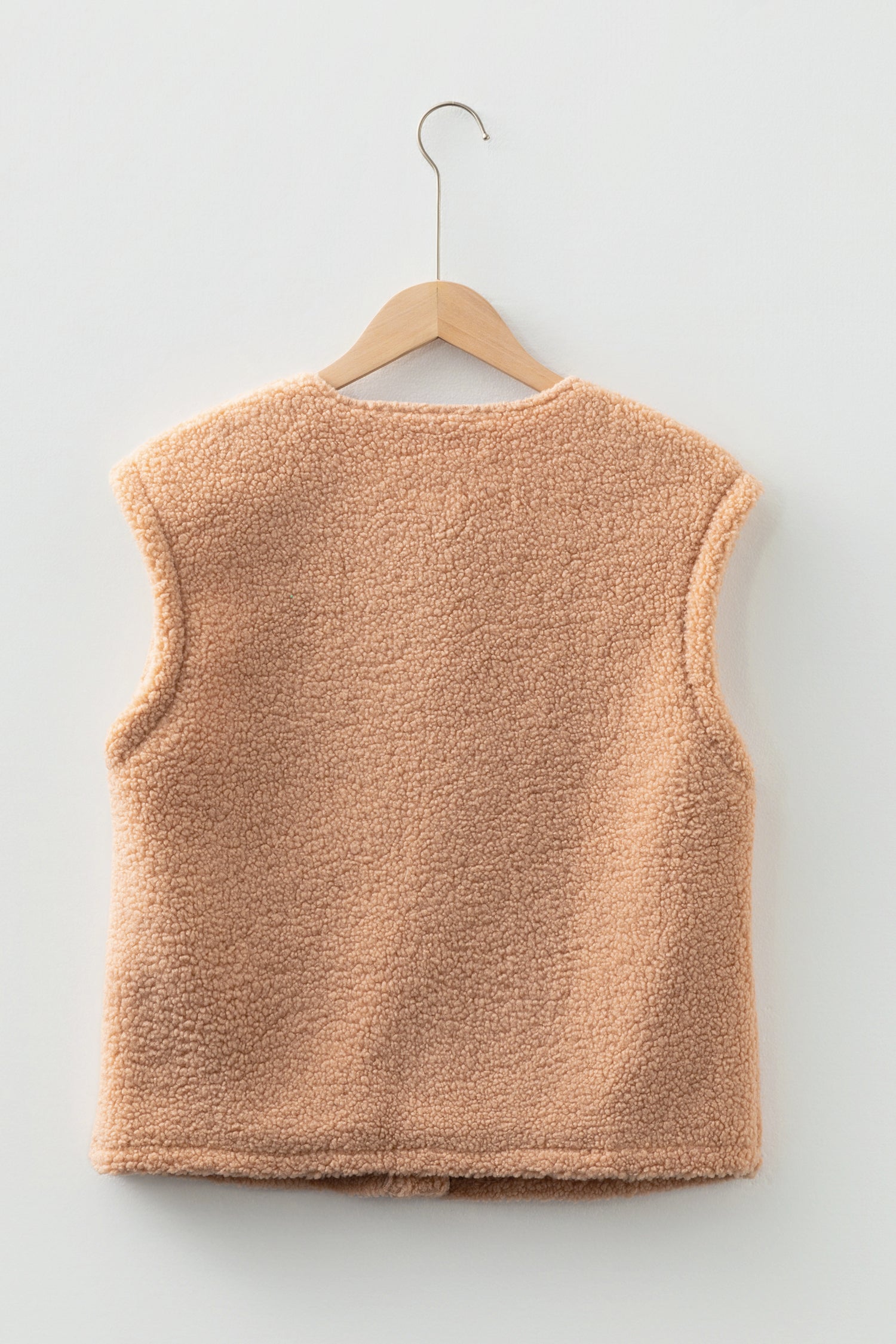 Big Button Accent Fuzzy Pocket Vest – Light French Beige