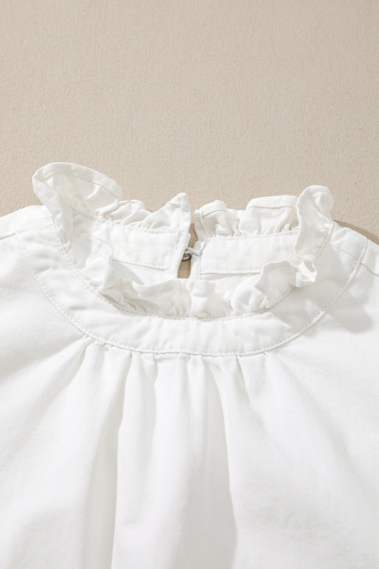 Frilled Collar Flutter Sleeve Denim Top – White