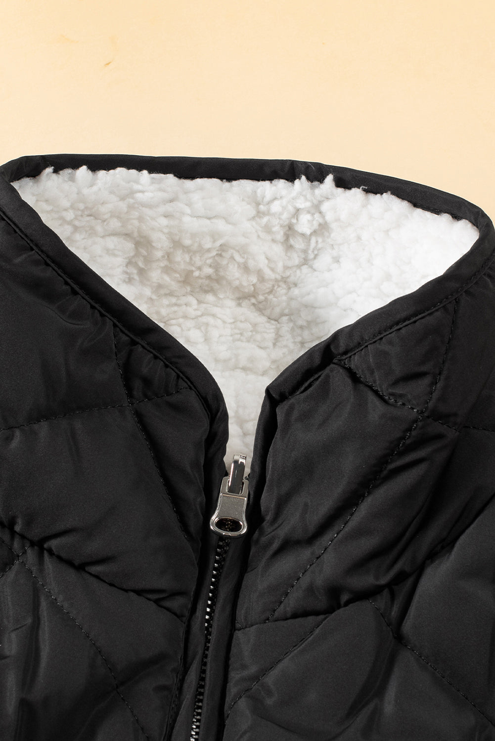 Black Fleece Lined Quilted Zip up Gilet Beagle Boutique Fashion Outlet
