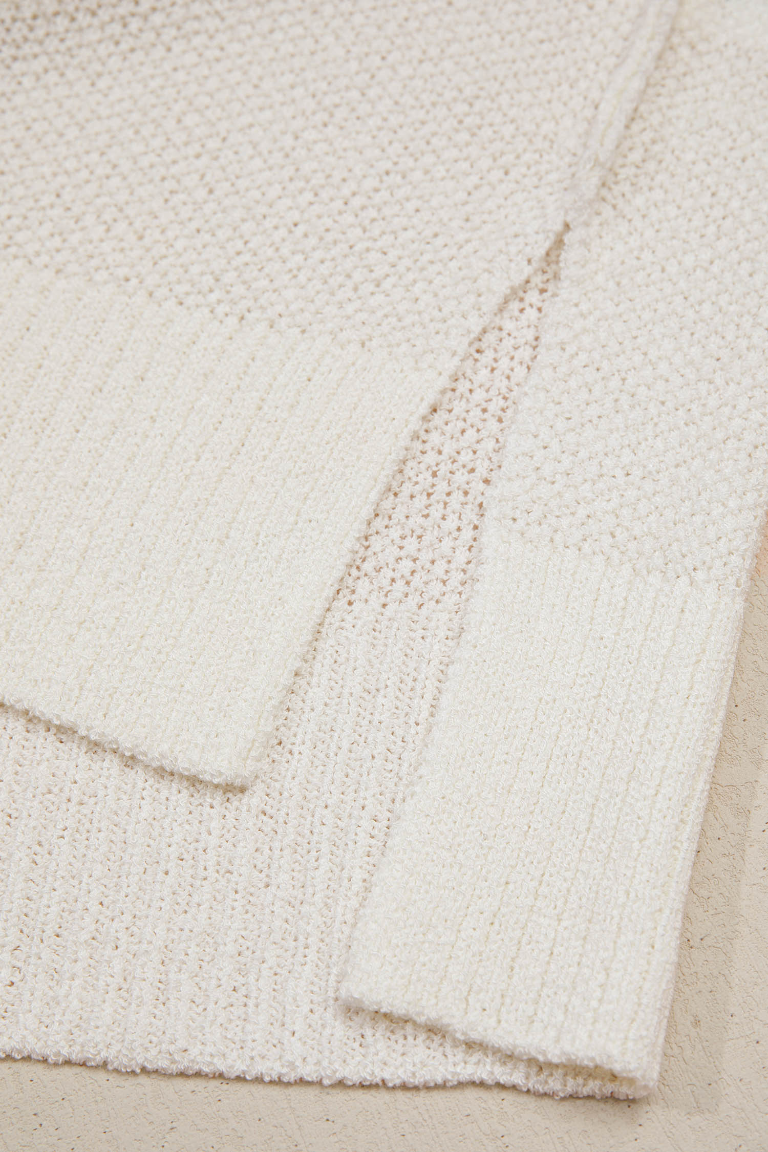 Colour Block Knit V-Neck Sweater - eAura