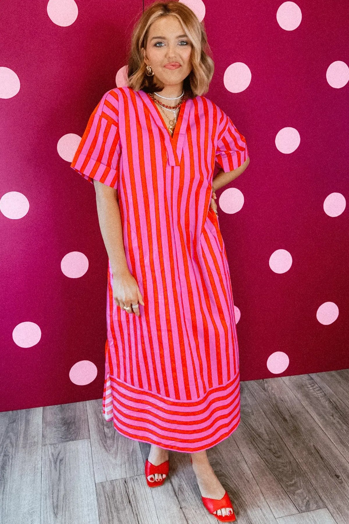 V Neck Cuffed Sleeve Relaxed Split Midi Dress – Red Stripe